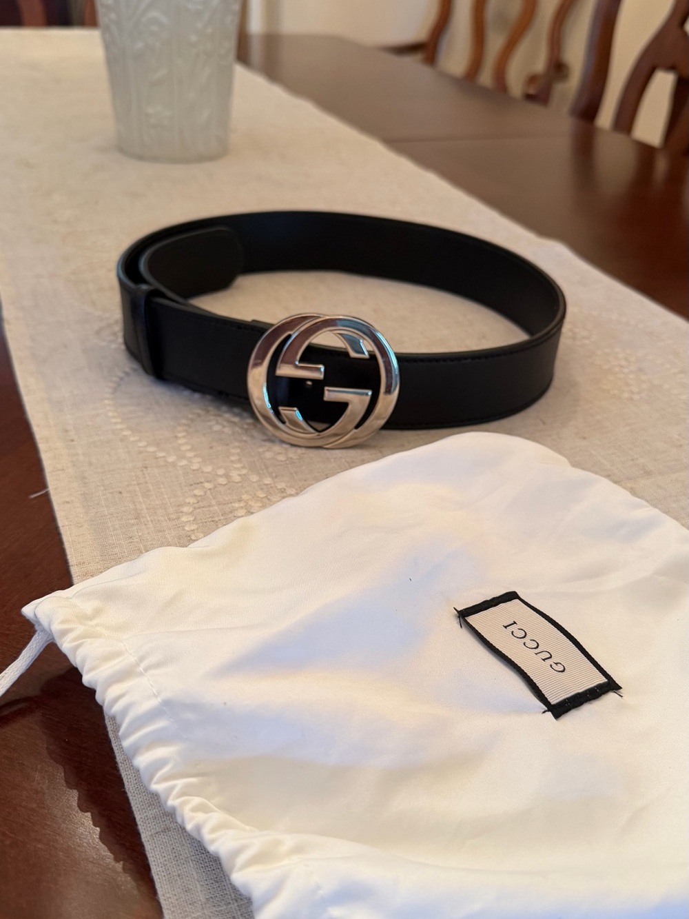 Gucci Black Leather Belt with Silver Double G Buckle (Women)